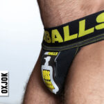 Pisspig 3d Rubber Urinal Patch Pouch Black/yellow Small - Image 3