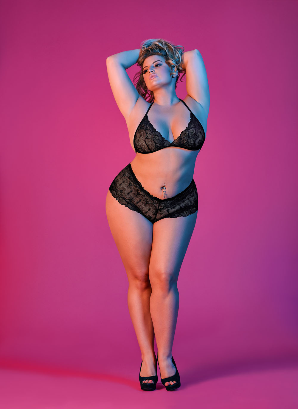 6PwiuYvUkQTp4Ghi4dPhUpq5DiEmpv4q Sexy Time Triangle Bra and Cheeky Short Set - Black -L/xl - Image 1