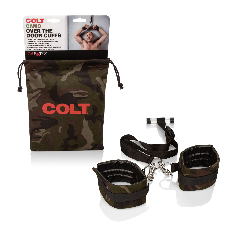rrWGPiWVJ98QYf5mlzH5Kx71dgCmPnUC Colt Camo Over the Door Cuffs - Image 1